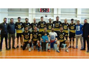 Erciş Belediye Voleybol Takımı playoffu garantiledi