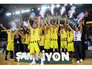 TBF Erkekler Türkiye Kupası şampiyonu Fenerbahçe Beko oldu