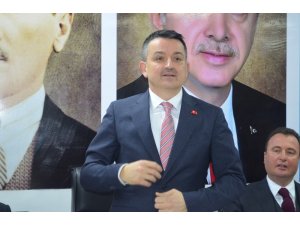 Bakan Pakdemirli: “CHP ne yazık ki ölü bir parti”