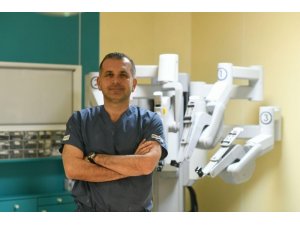 Prof. Dr. Turna: "Prostat ve böbrek kanseri uzmanlık gerektiriyor"
