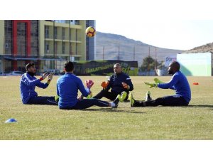 Evkur Yeni Malatyaspor Rize maçıyla çıkışa geçmek istiyor