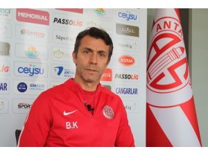 Bülent Korkmaz: "Sivasspor maçı zor geçecek"