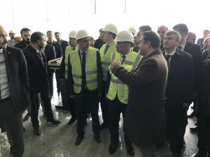 Bakan Turhan, Yeni Tren Garı ve Lojistik Merkezi’ni inceledi