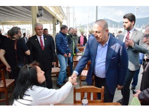 Dışişleri Bakanı Çavuşoğlu, Bodrum’da karşılaştığı Japon turistle ana dili gibi Japonca konuştu