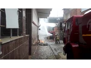 Arnavutköy’de izinsiz kazı yaparken doğalgaz borusunu deldiler