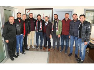 UTAŞ Uşakspor’un yeni hocası Mehmet Yozgatlı