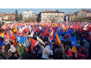 Bakan Kasapoğlu: "31 Mart seçiminde şer cephesine karşı onurlu duruşunuzu haykıracaksınız"