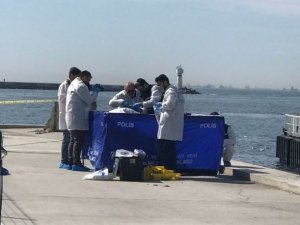 Kadıköy'de denizden iki ceset çıktı