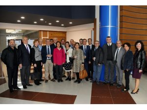 ADÜ doktorları 14 Mart’ta hekimliğe yolculuklarını anlattı