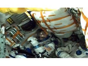 Tarihte ilk kez 2 kadın uluslararası uzay üssünde görev yapacak