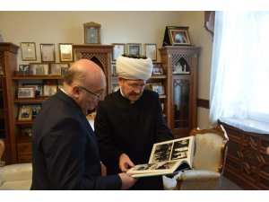Mehmet Samsar Rusya’daki Müslümanların lideriyle görüştü