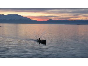Beyşehir Gölü’nde su ürünleri av yasağı başladı
