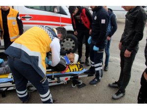 Konya’da işçi servisi ile kamyon çarpıştı: 10 yaralı