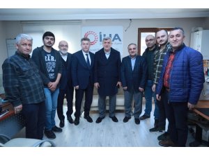 Başkan Karaosmanoğlu’ndan İHA’ya veda ziyareti