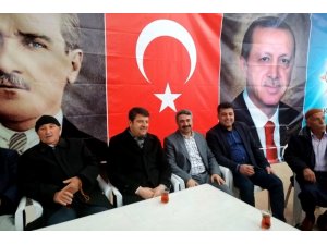 CHP heyeti AK Parti seçim koordinasyon merkezini ziyaret etti
