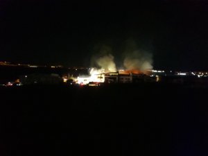 Avnavutköy’deki fabrika yangını kontrol altına alındı