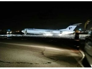 İran’da yolcu uçağı alev aldı