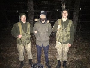 Slovakya’ya kaçmaya çalışan Türk vatandaşı Ukrayna’da yakalandı