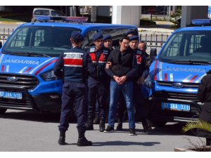 Antalya’da telefon dolandırıcılığı iddiasına 4 gözaltı