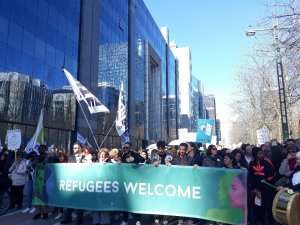 Brüksel’de binlerce kişi ırkçılığa karşı yürüdü