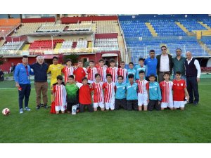 U13 Futbol Altyapı Gelişim Turnuvası 1. Kademe Adana’da sona erdi