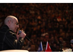 Mazhar Alanson, üniversite öğrencileriyle buluştu