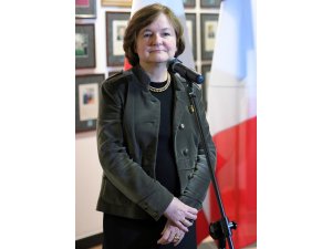 Fransız Bakan istifa ediyor