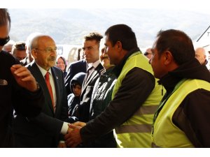 CHP Lideri Kılıçdaroğlu, Saltukova’da vatandaşlarla buluştu
