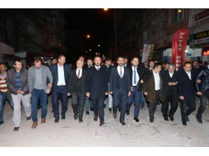 Bucak’ta AK Parti zaferini kutladı