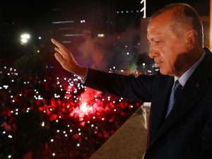Cumhurbaşkanı Erdoğan: Dik duracağız dikleşmeyeceğiz