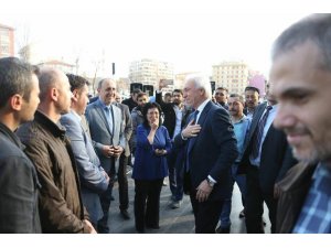 Belediye personelinden Başkan Saraçoğlu’na duygusal veda