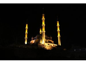 Selimiye Camii’nde Miraç Kandili coşkusu