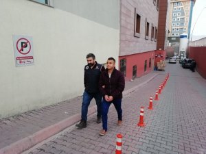 Kayseri’de FETÖ/PDY operasyonu: 5 gözaltı
