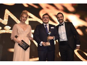 Mustafa Yiğit Zeren’e Yılın CEO’su ödülü