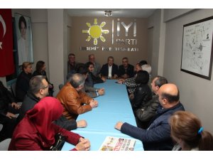 Edremit’te CHP’li başkan, İYİ Partiyi ziyaret etti