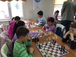 Emet’te Mangala ve Satranç Turnuvası