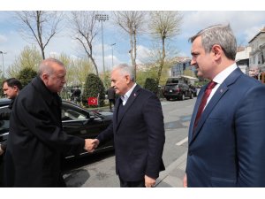 Cumhurbaşkanı Erdoğan, Yıldırım, Özhaseki ve bazı belediye başkanları ile görüştü