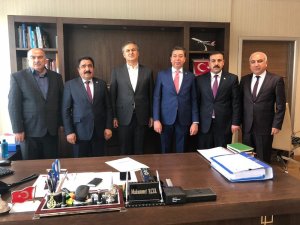 Milletvekili Mustafa Kendirli’den İlçe Belediye Başkanlarına yatırım taahhüdü