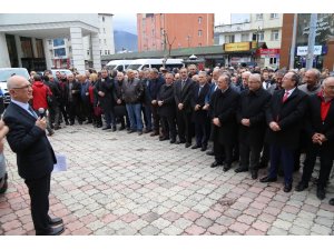 Kılıdaroğlu’na yapılan saldırı Artvin’de protesto edildi