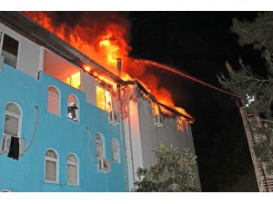Kemer’de otelin personel lojmanında yangın