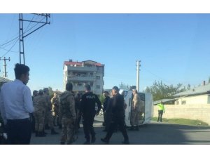 Iğdır’da askeri araca tır arkadan çarptı: 10 asker hafif yaralandı