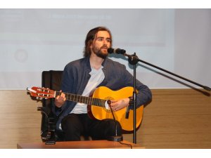 SAÜ’de Arapça Şiir Okuma Yarışması düzenlendi