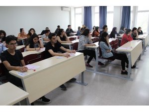 İzmir’de gerçek sınav provası