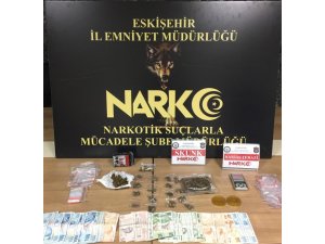 Eskişehir’de uyuşturucu operasyonu: 9 gözaltı
