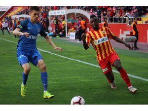 Spor Toto Süper Lig: İstikbal Mobilya Kayserispor: 2 - Kasımpaşa: 1 (Maç sonucu)