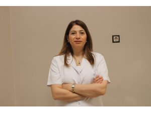 Dr. Ayşenur Cetişli: “Sağlıklı cildin en önemli kuralı dengeli nem oranıdır”