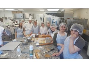 Vanlı öğrenciler Akdeniz mutfağını Paris’te öğrendiler