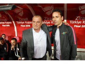 Ziraat Türkiye Kupası Finali: Akhisarspor: 0  - Galatasaray: 0 (İlk yarı)