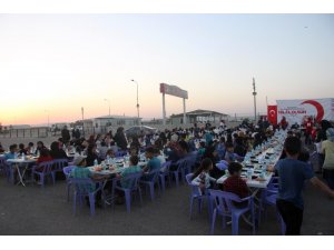 Elbeyli’de 10 bin 500 Suriyeliye iftar yemeği
