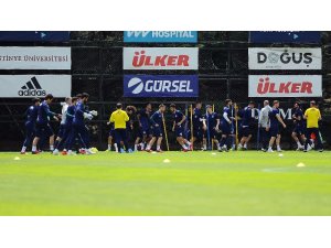 Fenerbahçe, BB Erzurumspor maçı hazırlıklarını sürdürdü